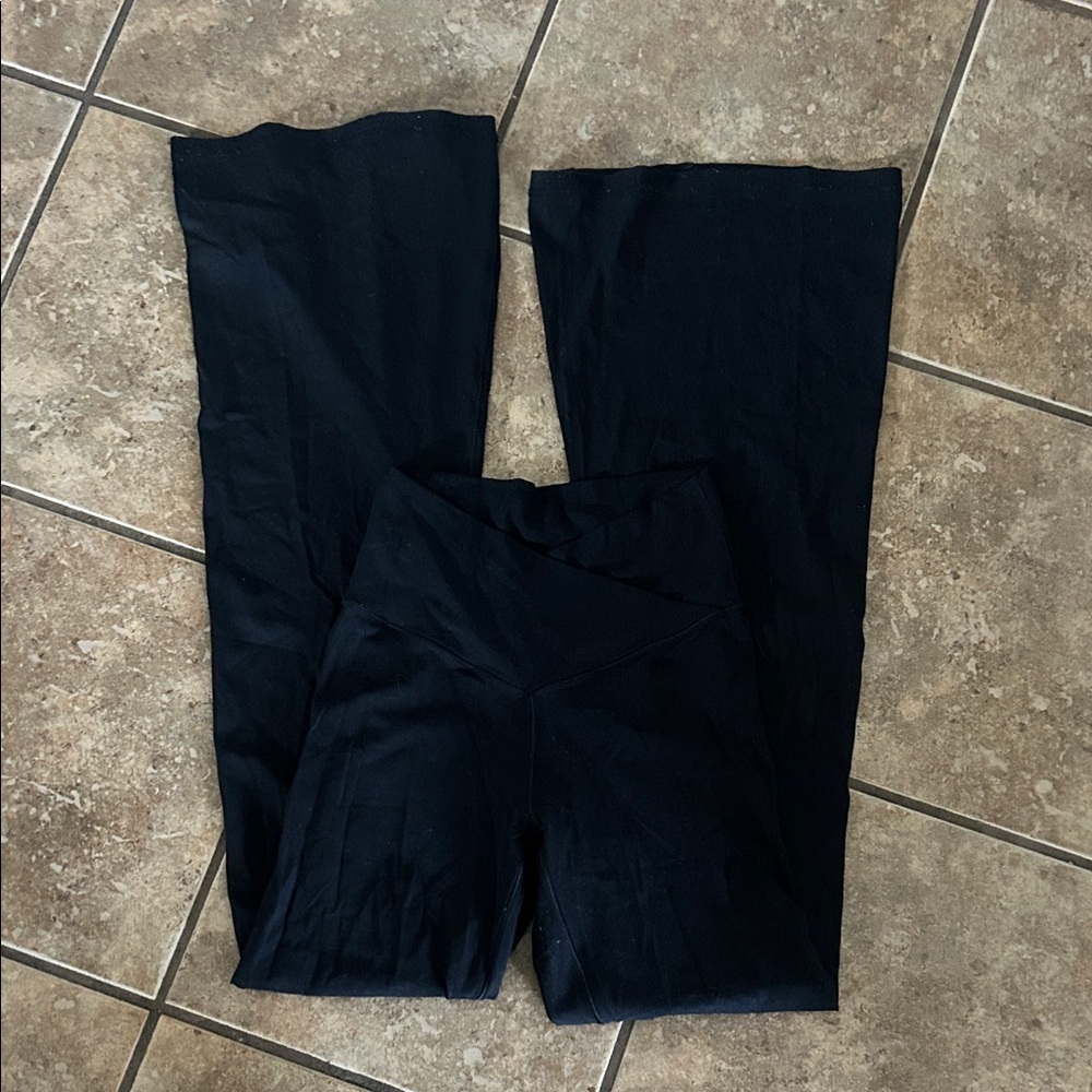 Aerie Women Midnight Black Flare Leg CrossOver-Waist Leggings